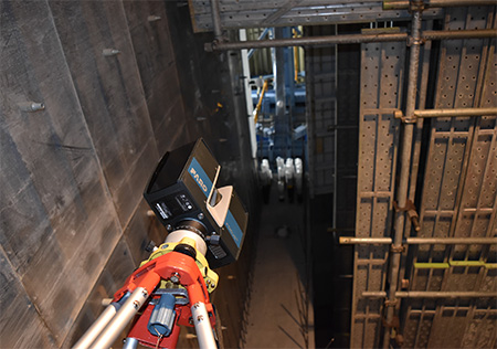 sumitomo-mitsui-automatic-measurement-bridge-girders-01.jpg